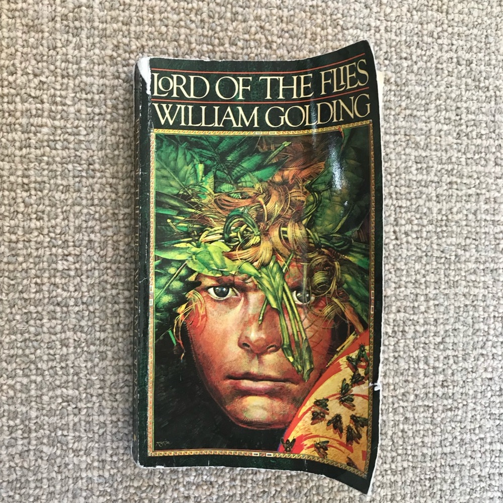 Lord of the Flies paperback Book